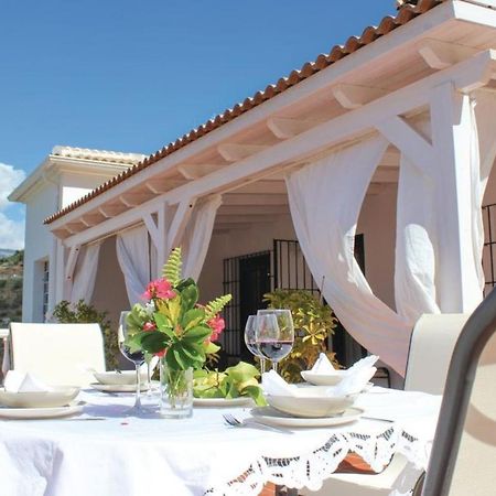 Fuentezuelas Pool Villa Sayalonga Ngoại thất bức ảnh