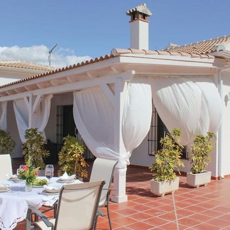Fuentezuelas Pool Villa Sayalonga Ngoại thất bức ảnh